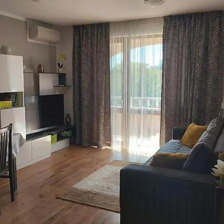 прекрасные с видом на море в центре Byala (Varna)